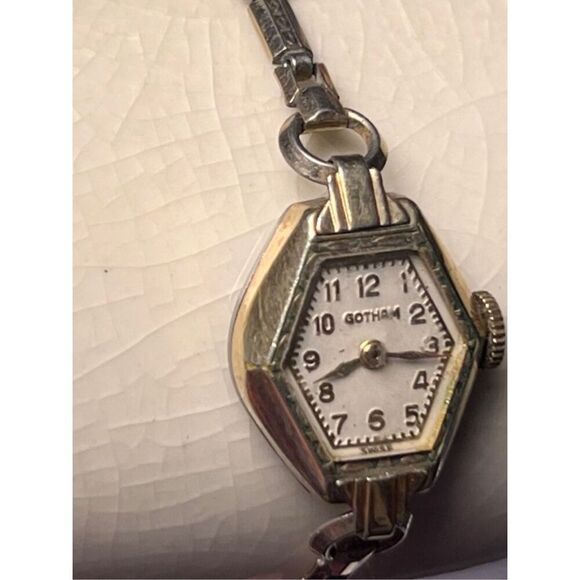 Vintage 10k Gotham Petite Ladies Art Deco Wind Up Watch Time Piece main image 14